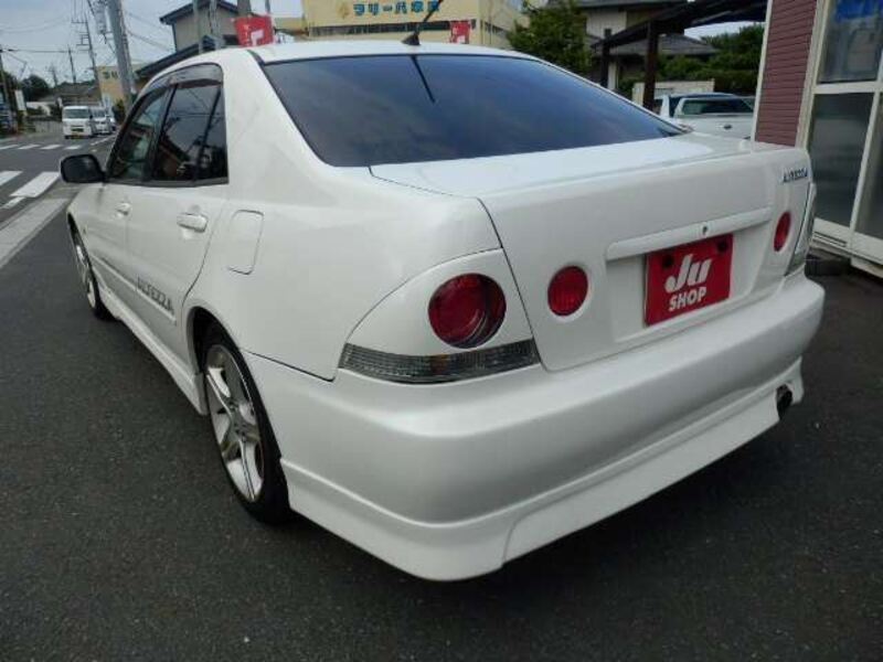ALTEZZA