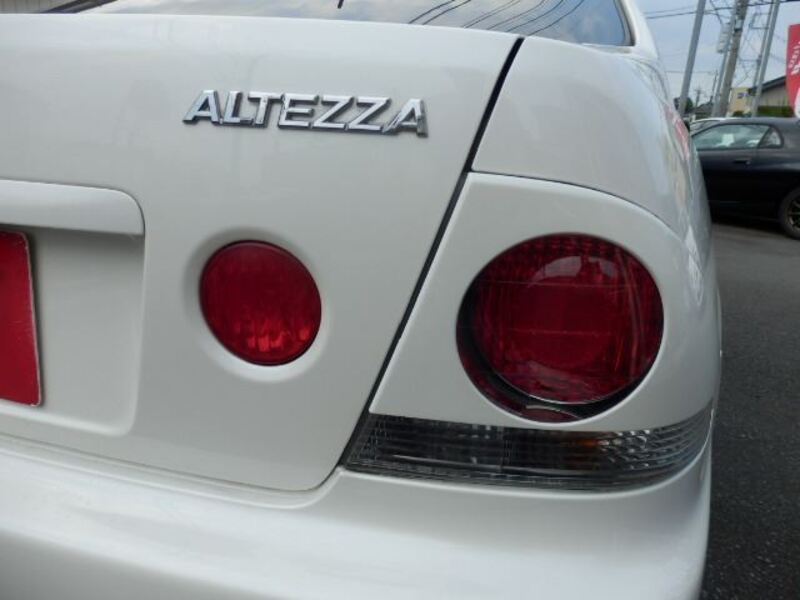 ALTEZZA