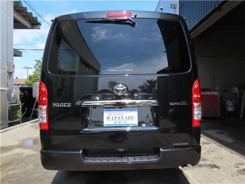 HIACE VAN