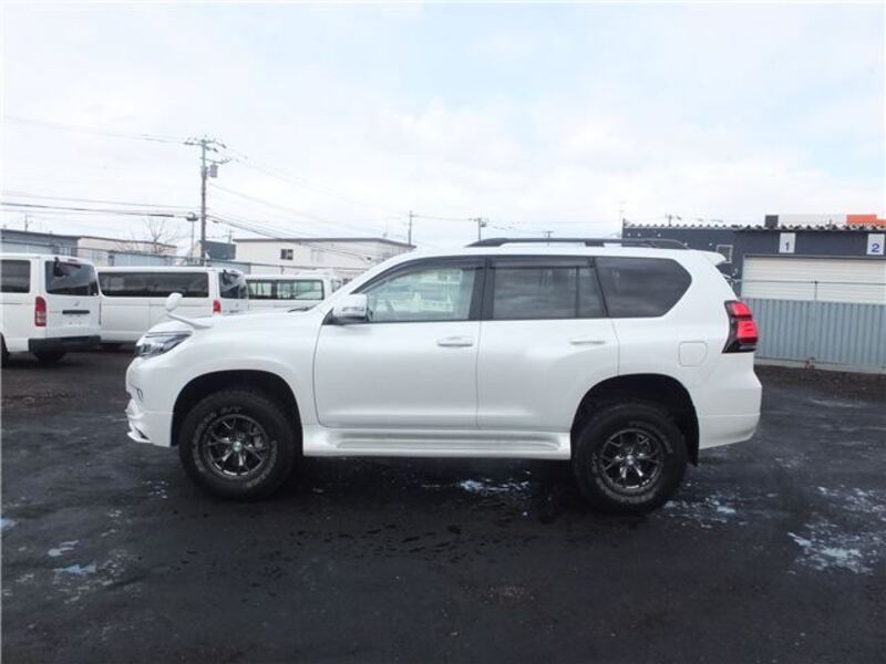 LAND CRUISER PRADO