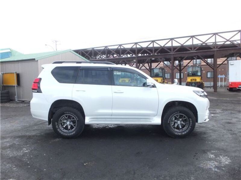 LAND CRUISER PRADO