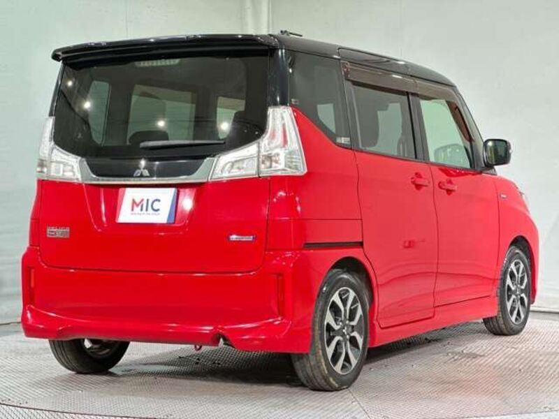 DELICA D2