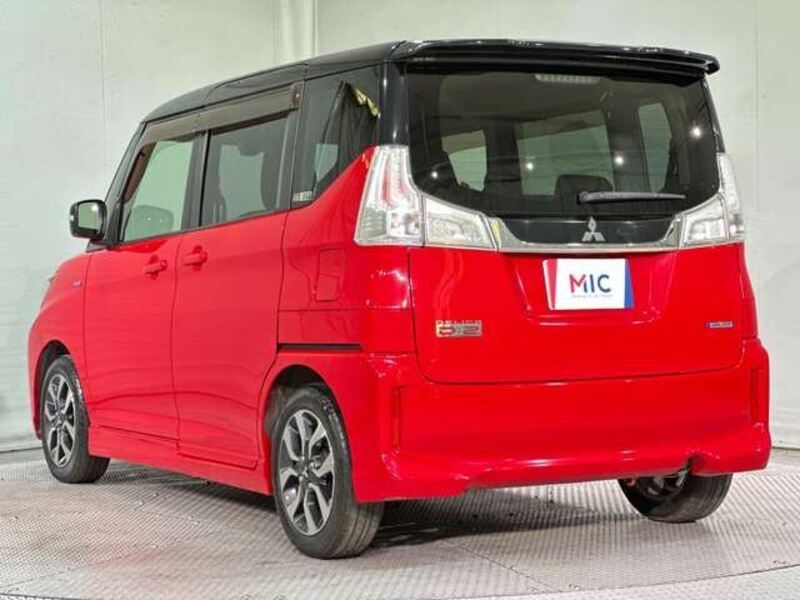 DELICA D2