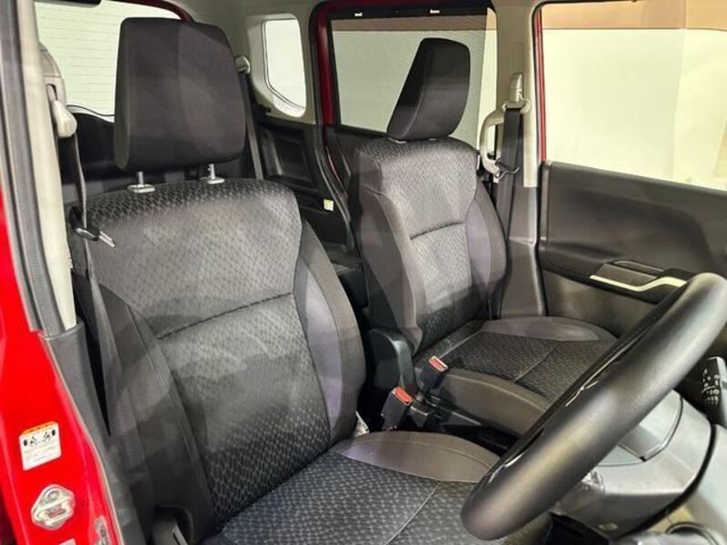 DELICA D2