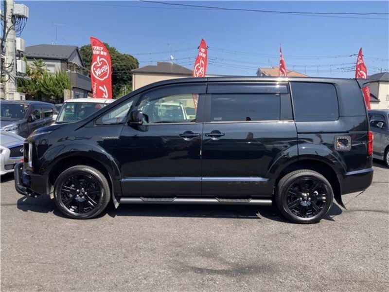 DELICA D5