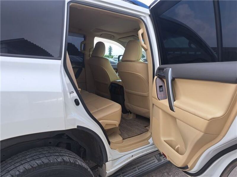 LAND CRUISER PRADO