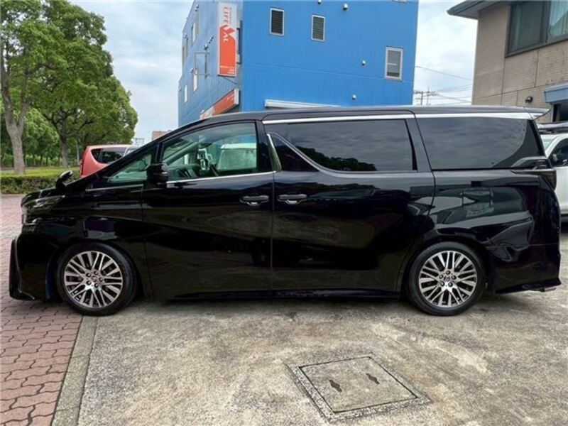 VELLFIRE