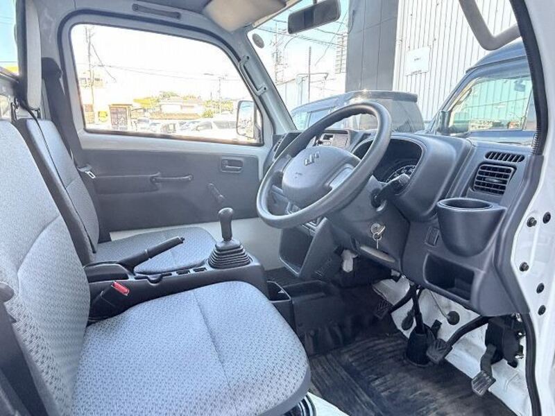CARRY TRUCK