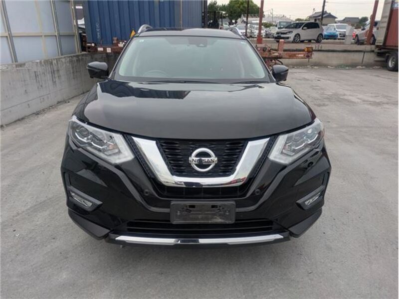 X-TRAIL