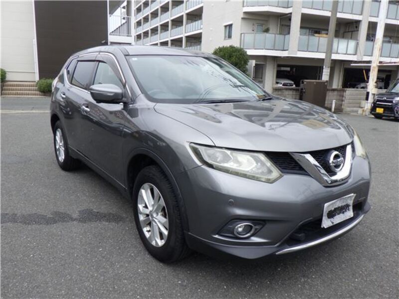 X-TRAIL