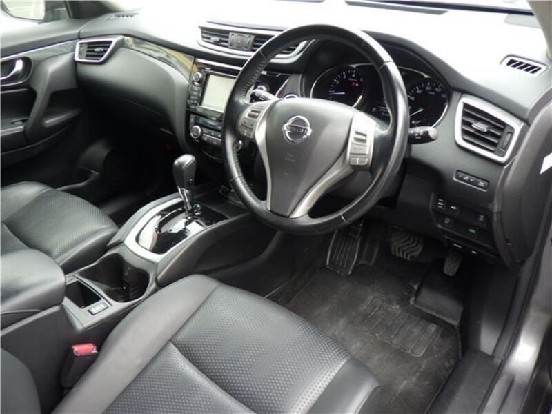 X-TRAIL