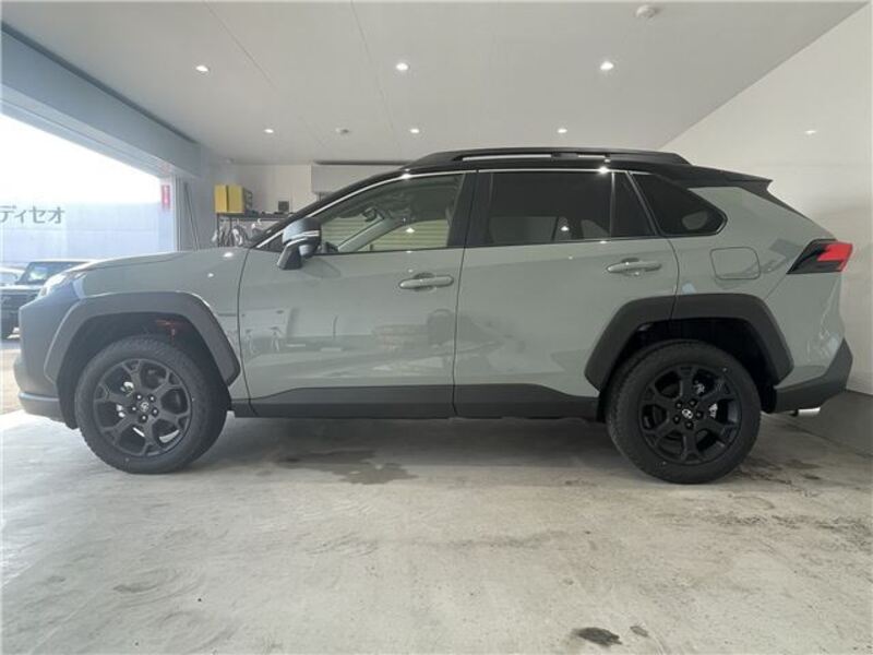 RAV4