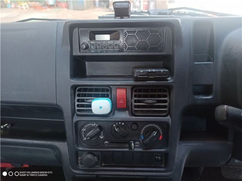 MINICAB TRUCK