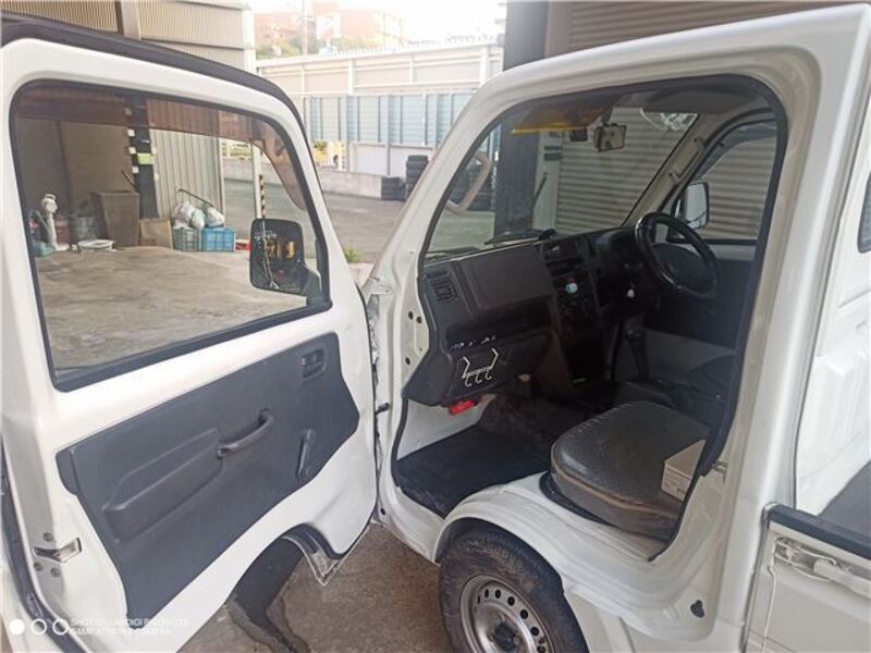MINICAB TRUCK