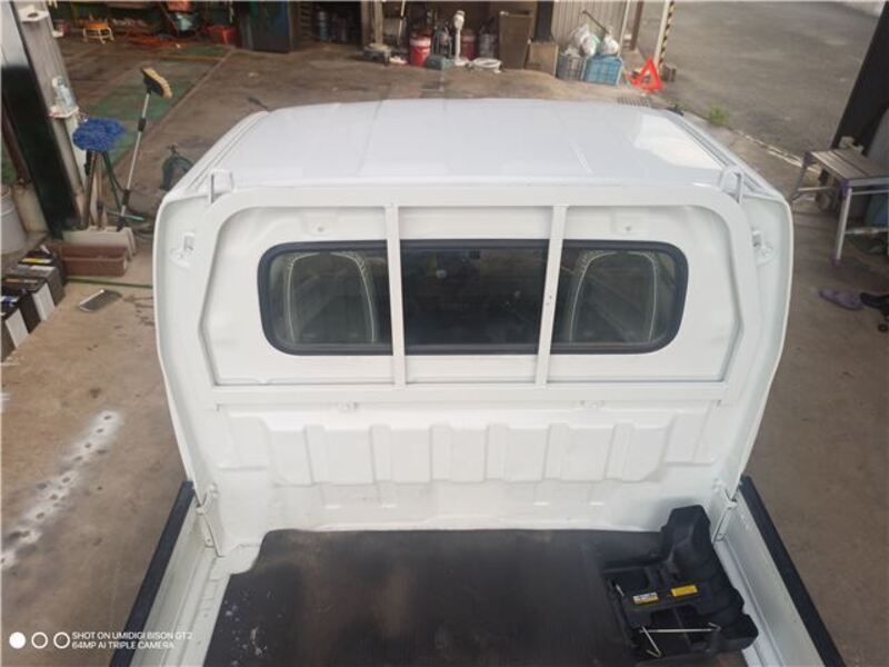 MINICAB TRUCK