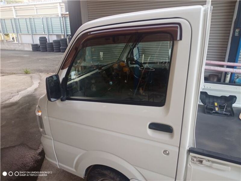 MINICAB TRUCK