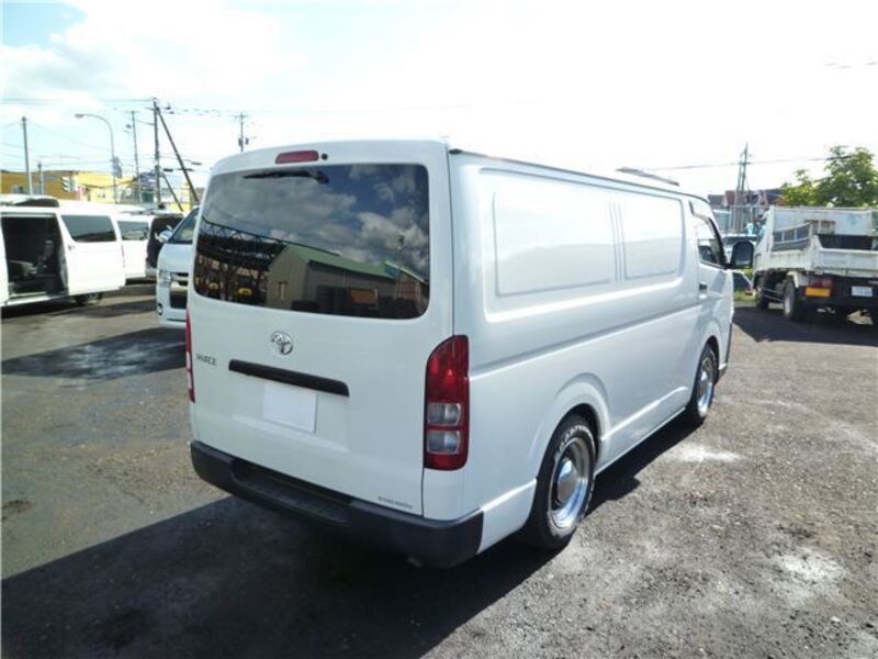 HIACE