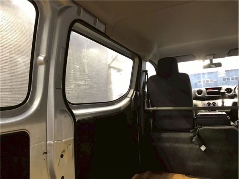 NV350 CARAVAN