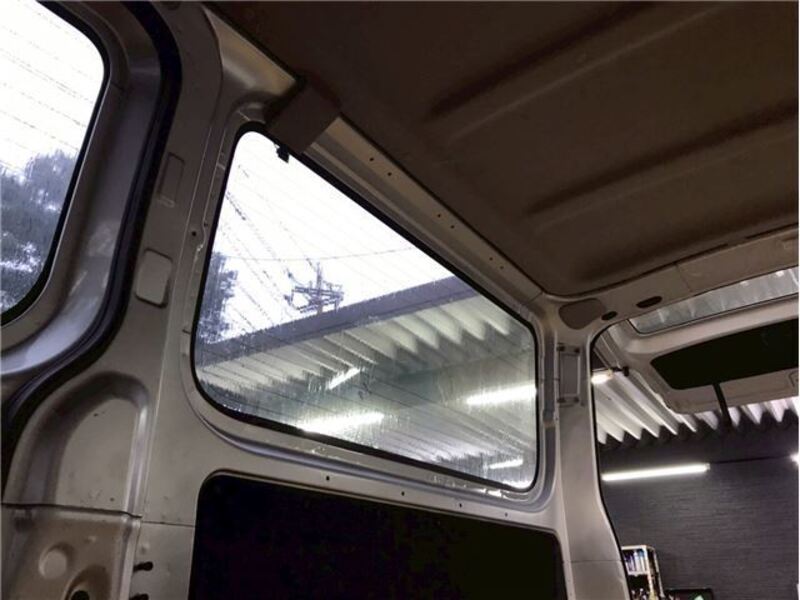NV350 CARAVAN