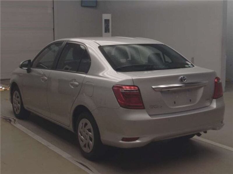 COROLLA AXIO