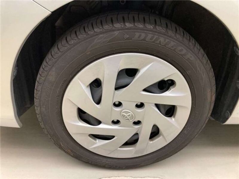 COROLLA AXIO