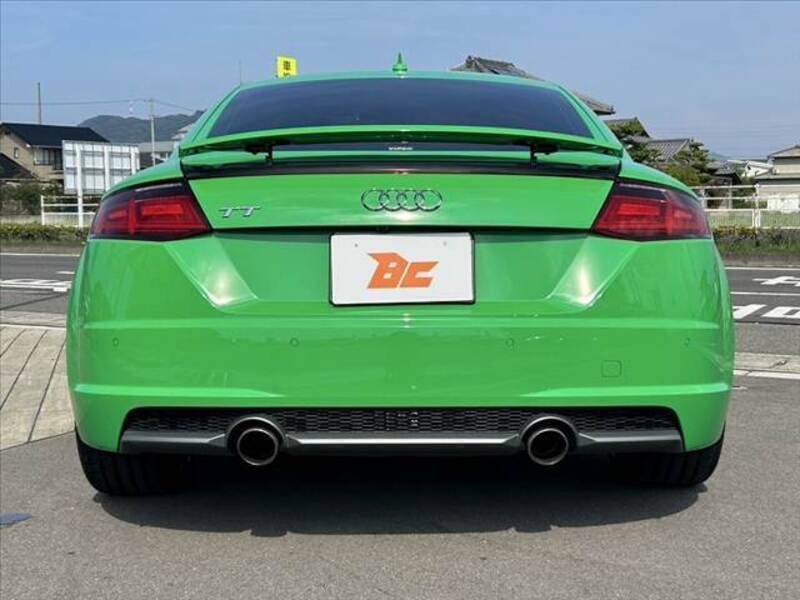 TT