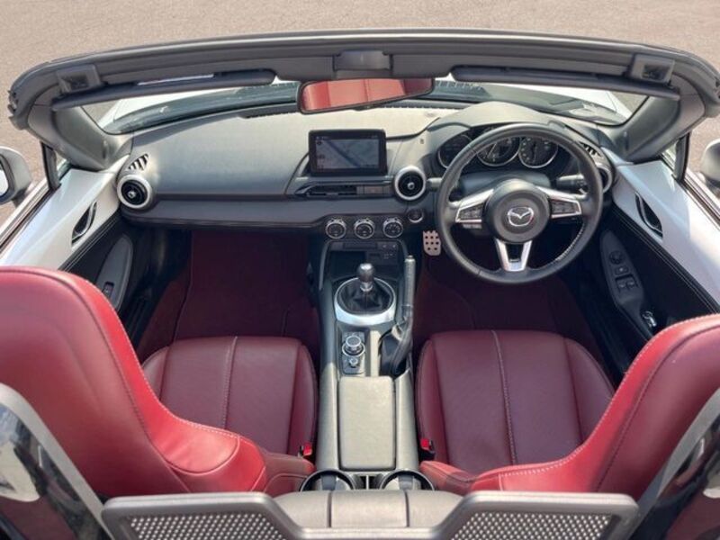 ROADSTER