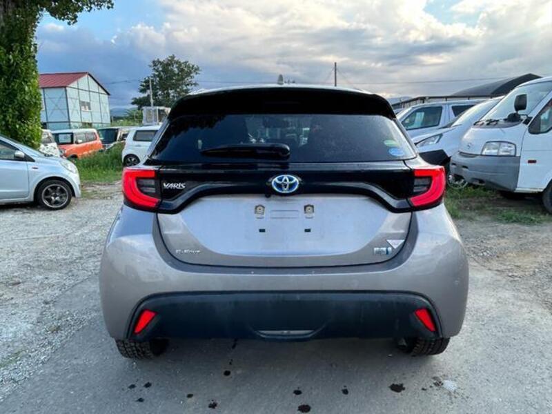 YARIS