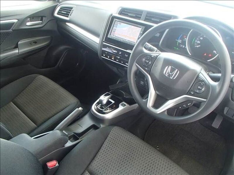 FIT HYBRID