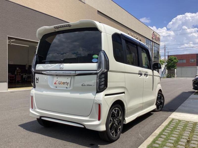 N BOX CUSTOM