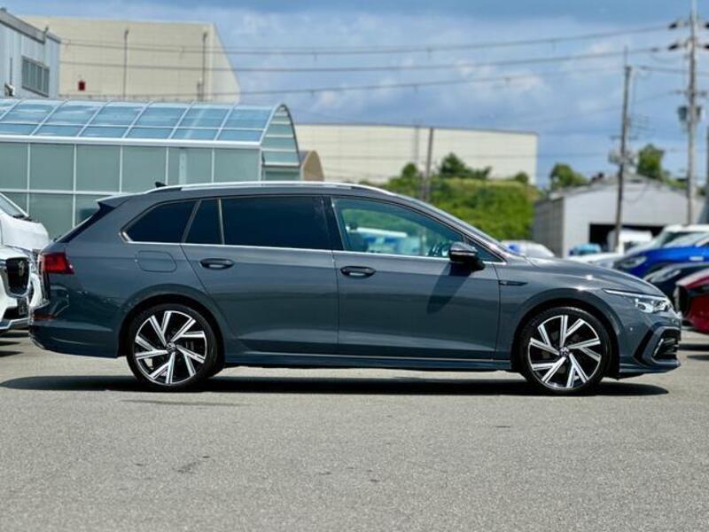 GOLF VARIANT