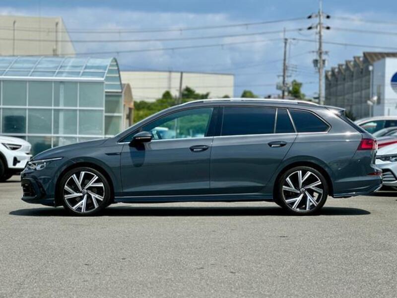 GOLF VARIANT