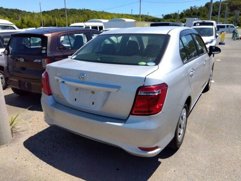 COROLLA AXIO