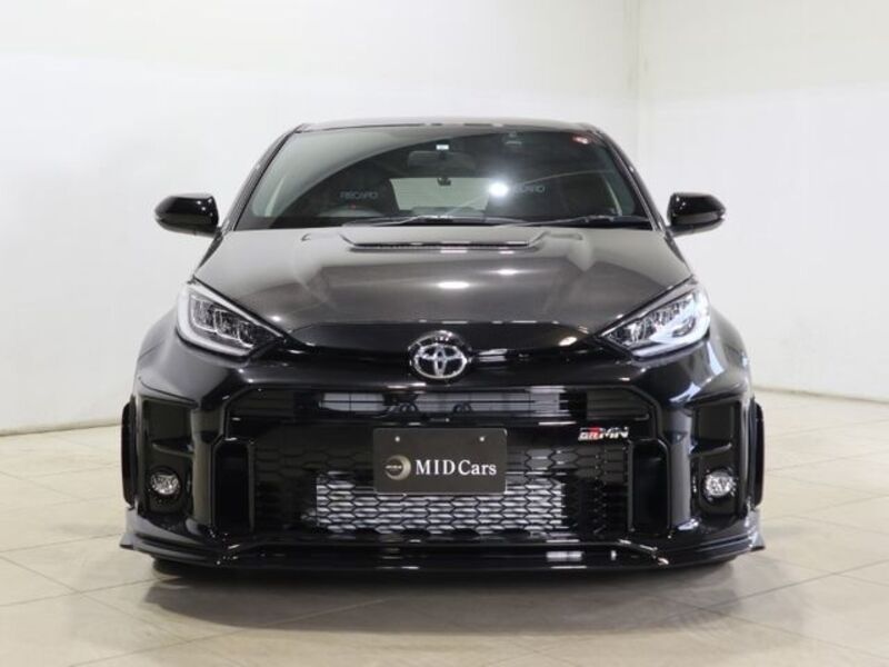 GR YARIS