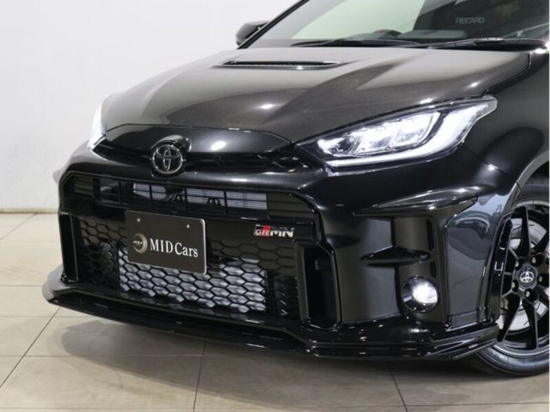 GR YARIS