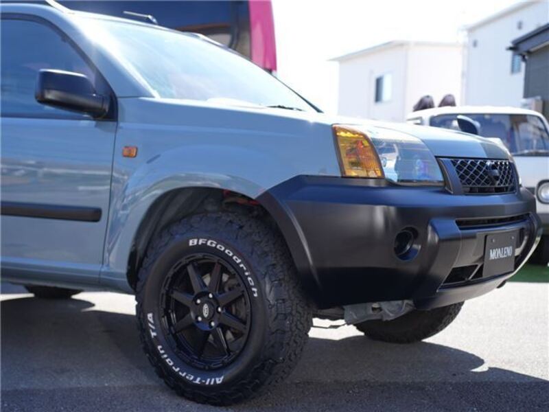 X-TRAIL
