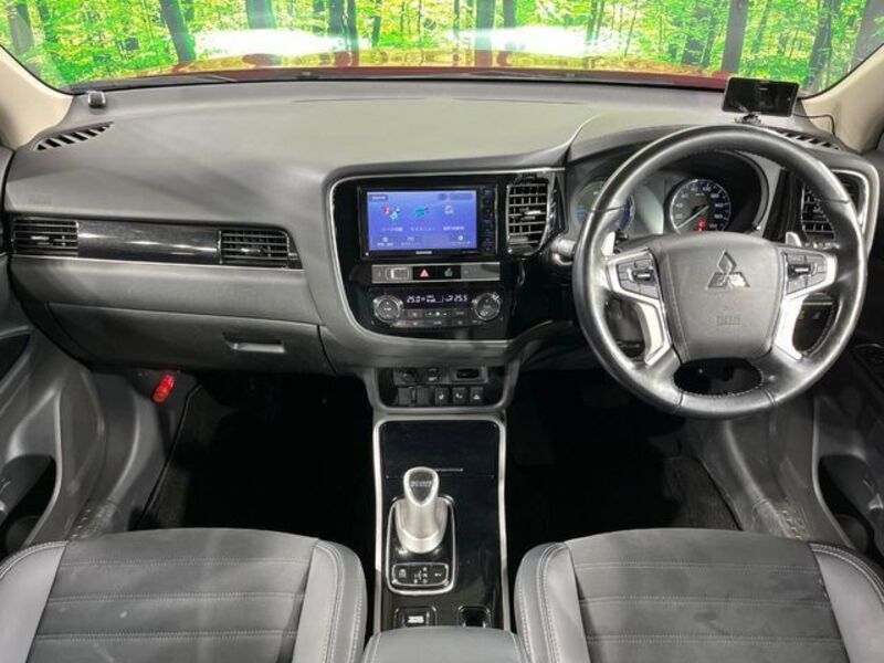 OUTLANDER PHEV