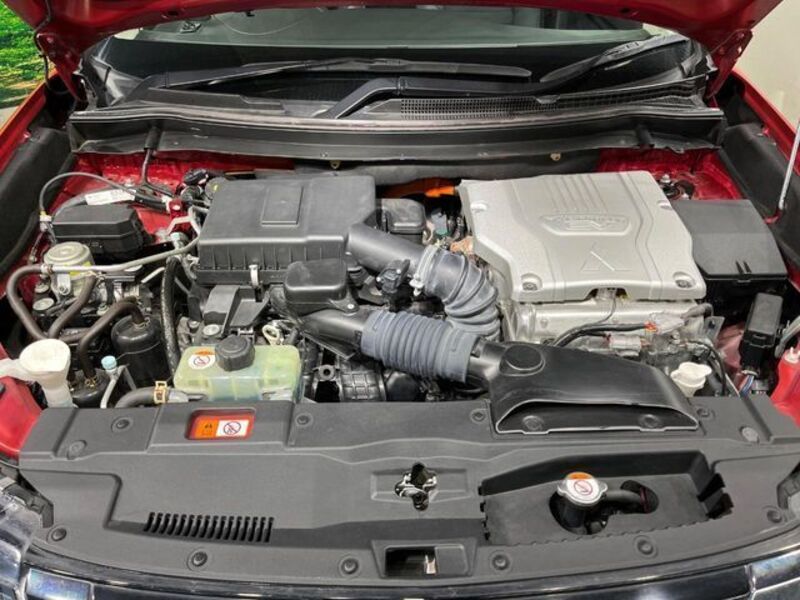 OUTLANDER PHEV