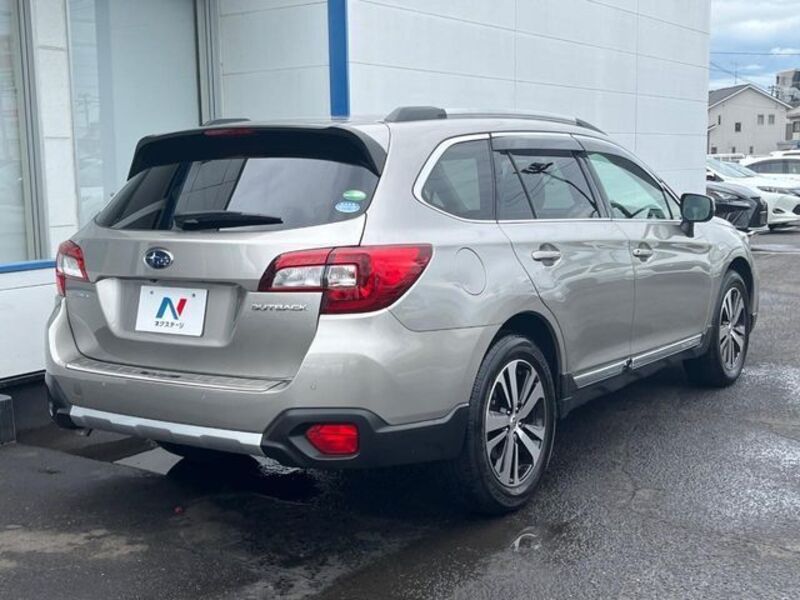 LEGACY OUTBACK