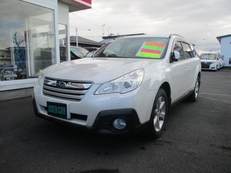 LEGACY OUTBACK-0