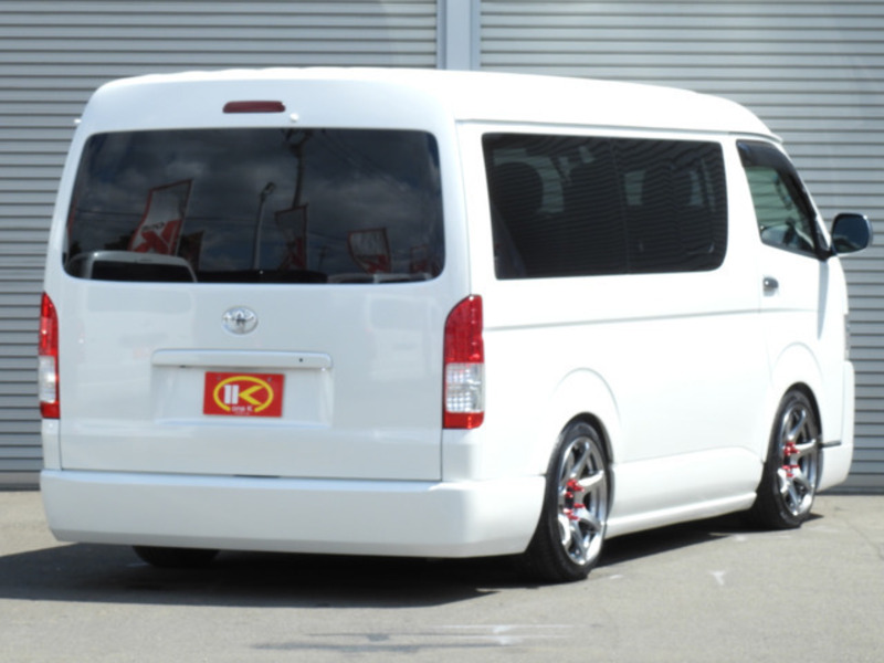 HIACE
