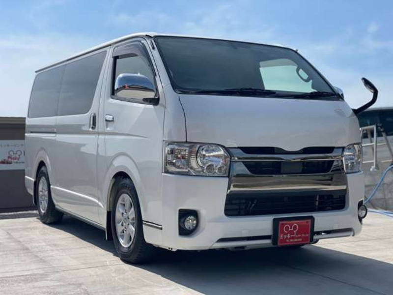 HIACE VAN