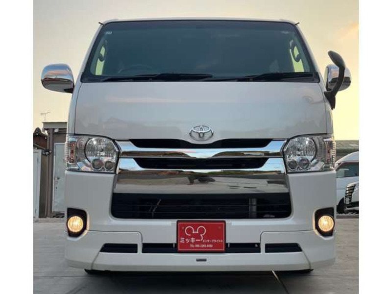 HIACE VAN