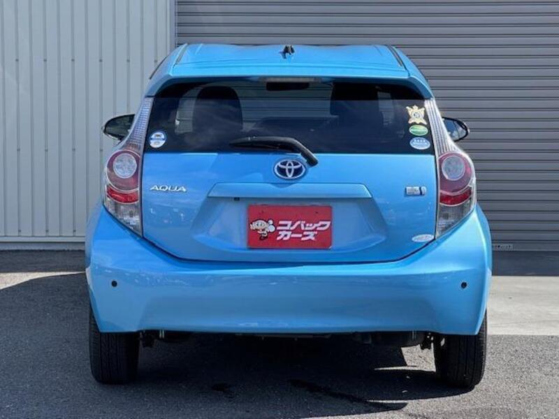 AQUA