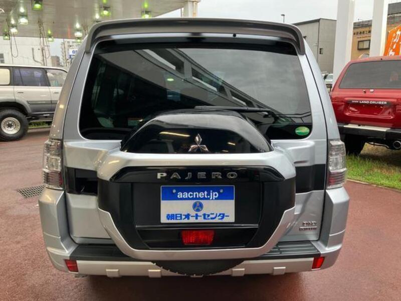 PAJERO