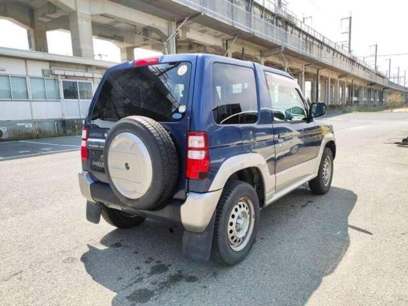 PAJERO MINI