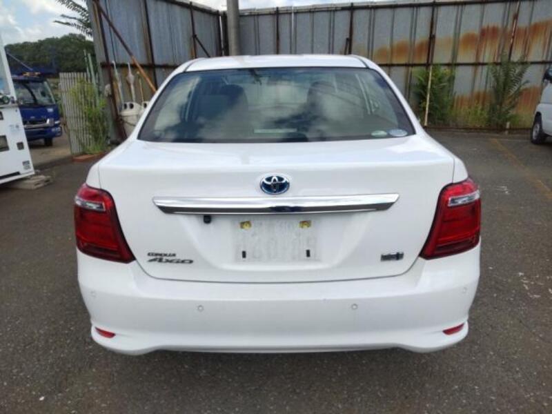 COROLLA AXIO