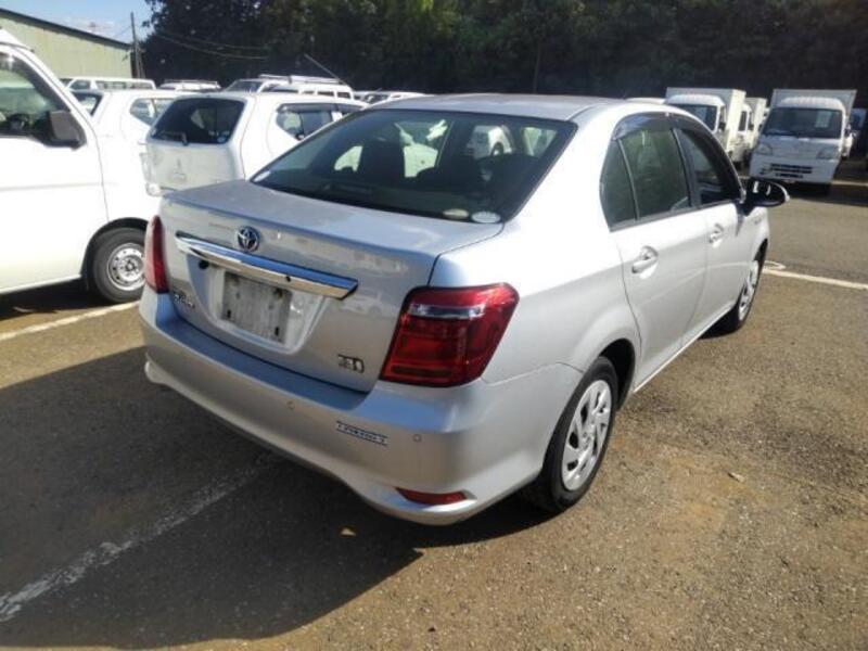COROLLA AXIO