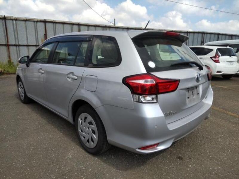COROLLA FIELDER