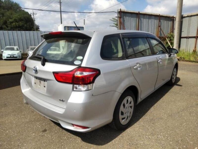 COROLLA FIELDER